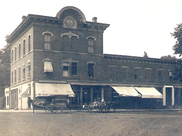 1910 - The Block