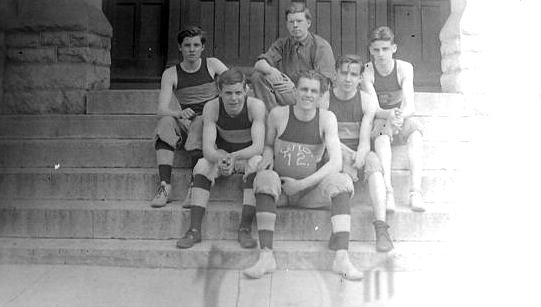 1911-1912 Glendale High School Basketball Team